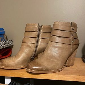 Size 11 Isola leather boots
